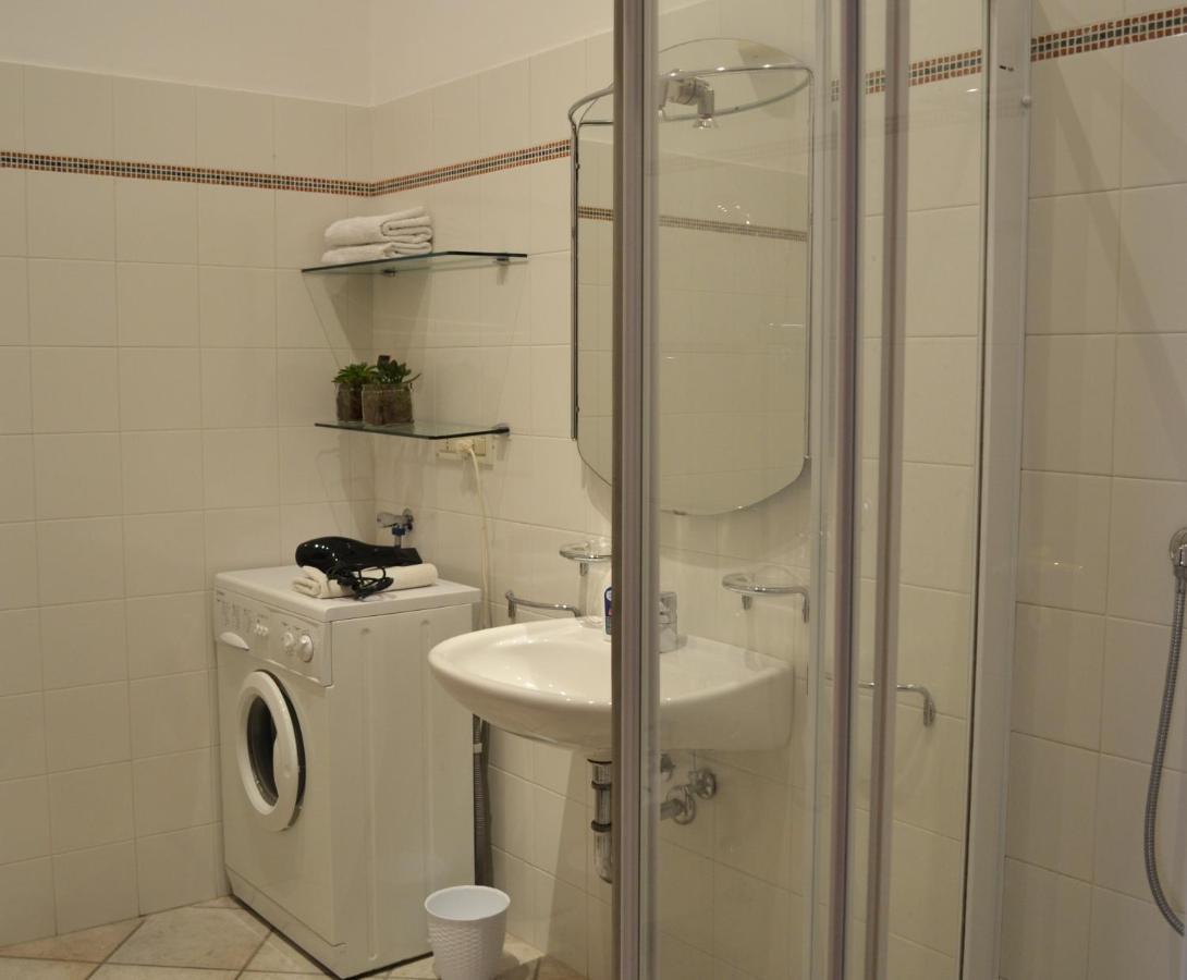 My Suite Home - Riva Del Garda Buitenkant foto